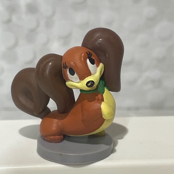 🎉5 for $10- Disney Minnie Mouse 🐾Bowtique Fifi figure - Picture 1 of 3